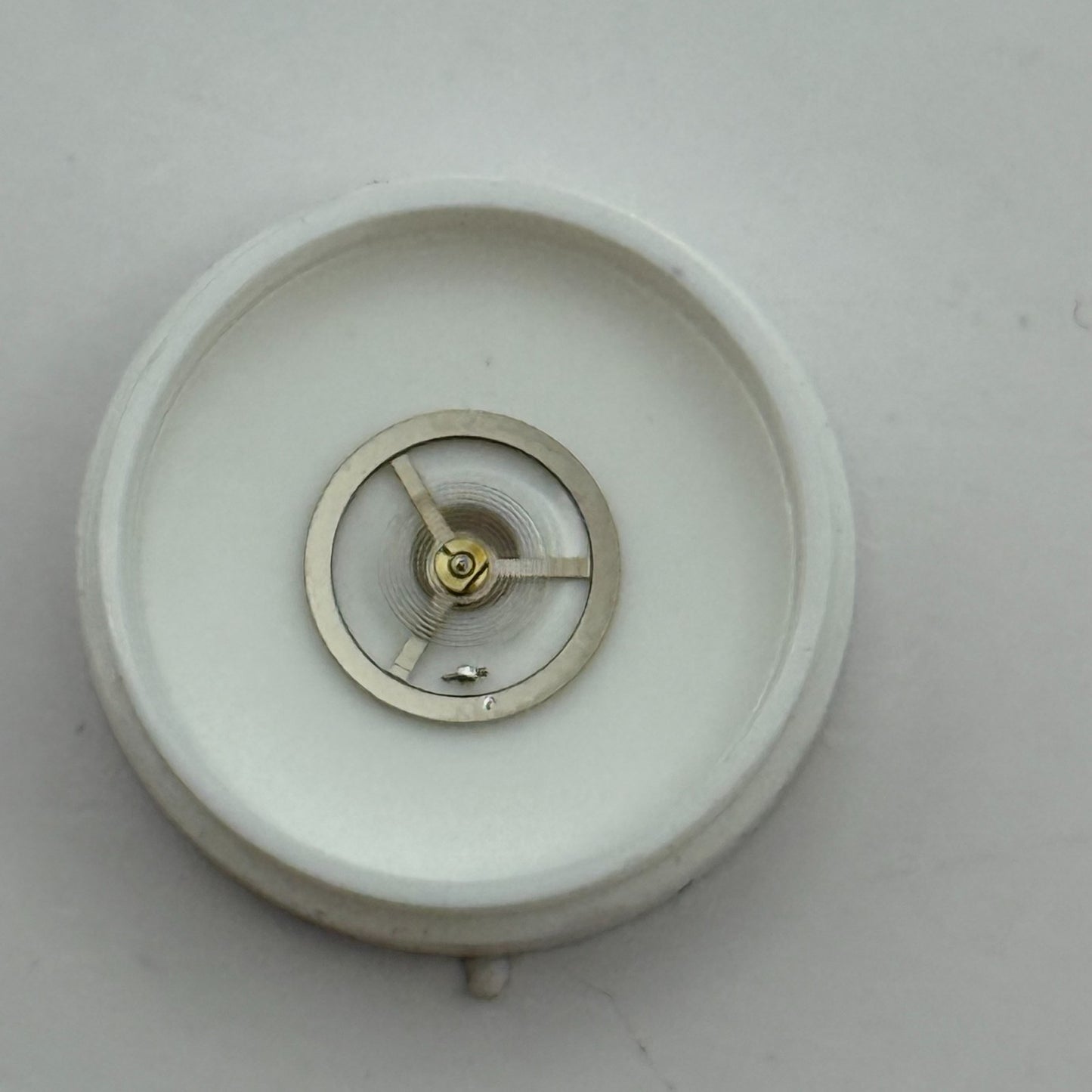 EB 1612 Balance Wheel Complete And Spring 6¾–8’’’  950 Watch Movement Parts NOS