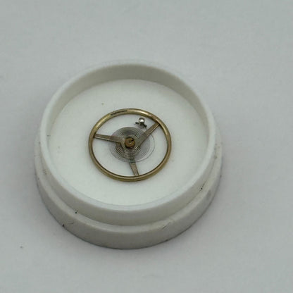 FEF 6670 6677Balance Wheel Complete And Spring 1817 M Watch Movement Parts NOS