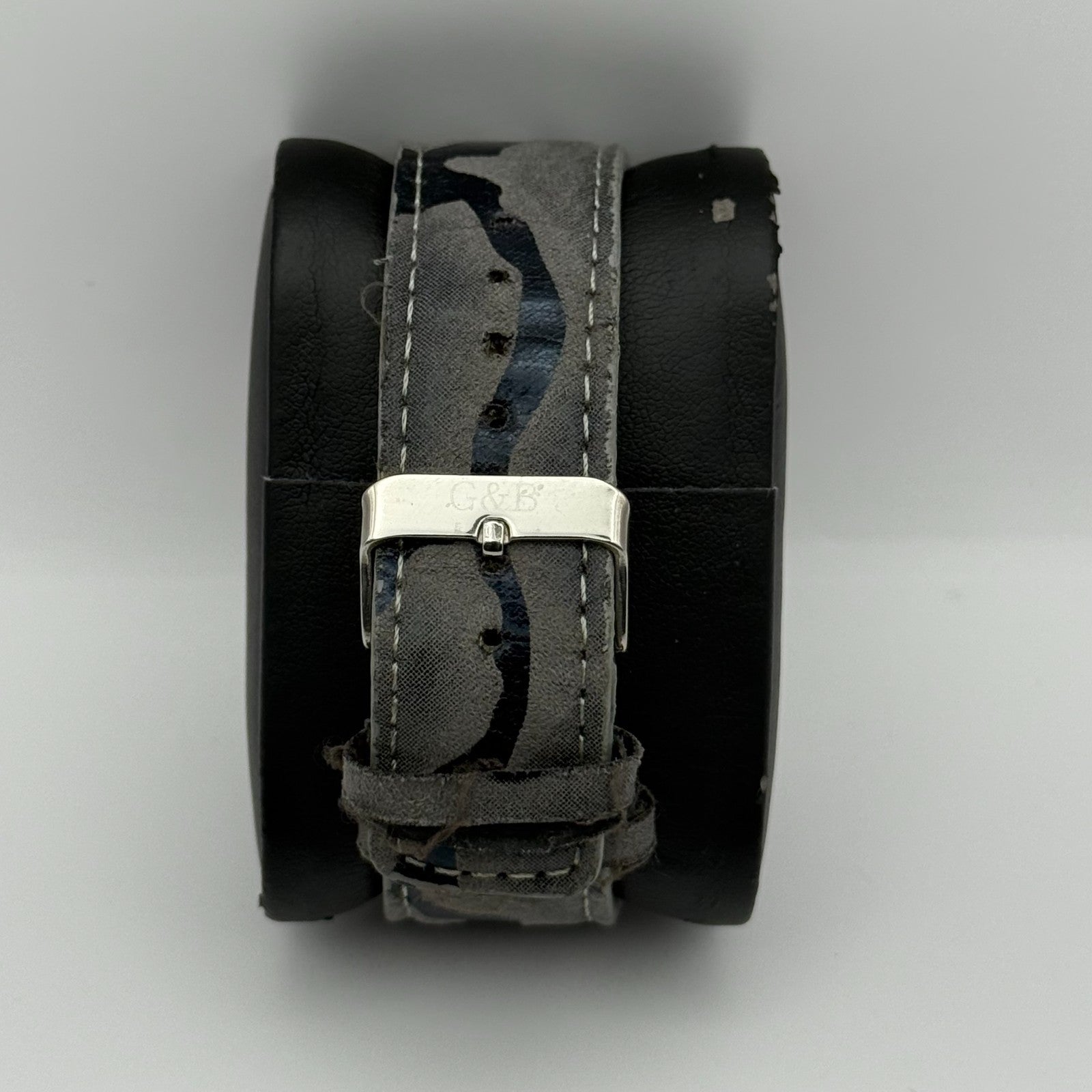 G&B Time Fashion Ladies Quartz Watch Crystal Accents Leather Strap Working 42mm