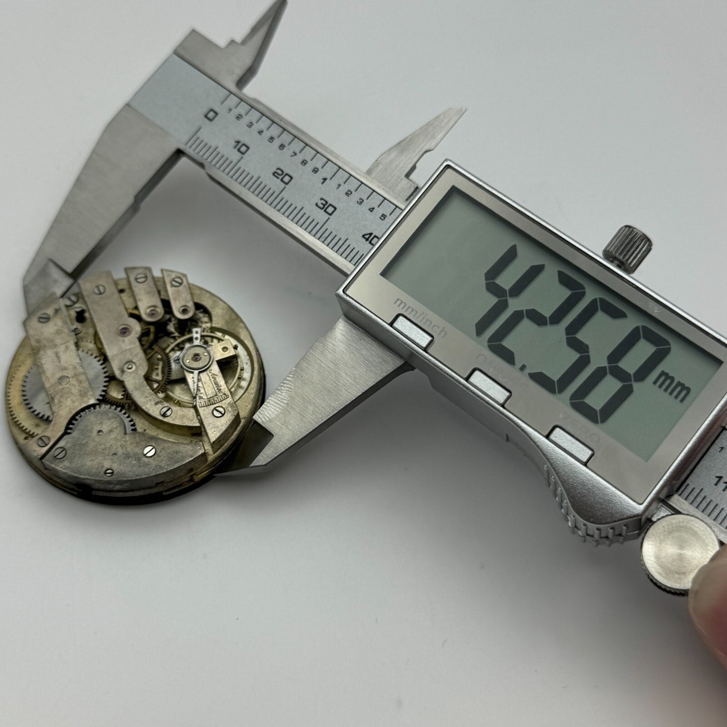 43.3mm Unidentified Open Face Swiss Balance Ok Pocket Watch Movement PARTS