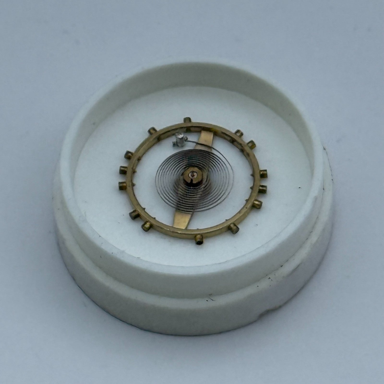 FHF 28 Balance Wheel Complete And Spring  10½’’’ 197 M Watch Movement Parts NOS