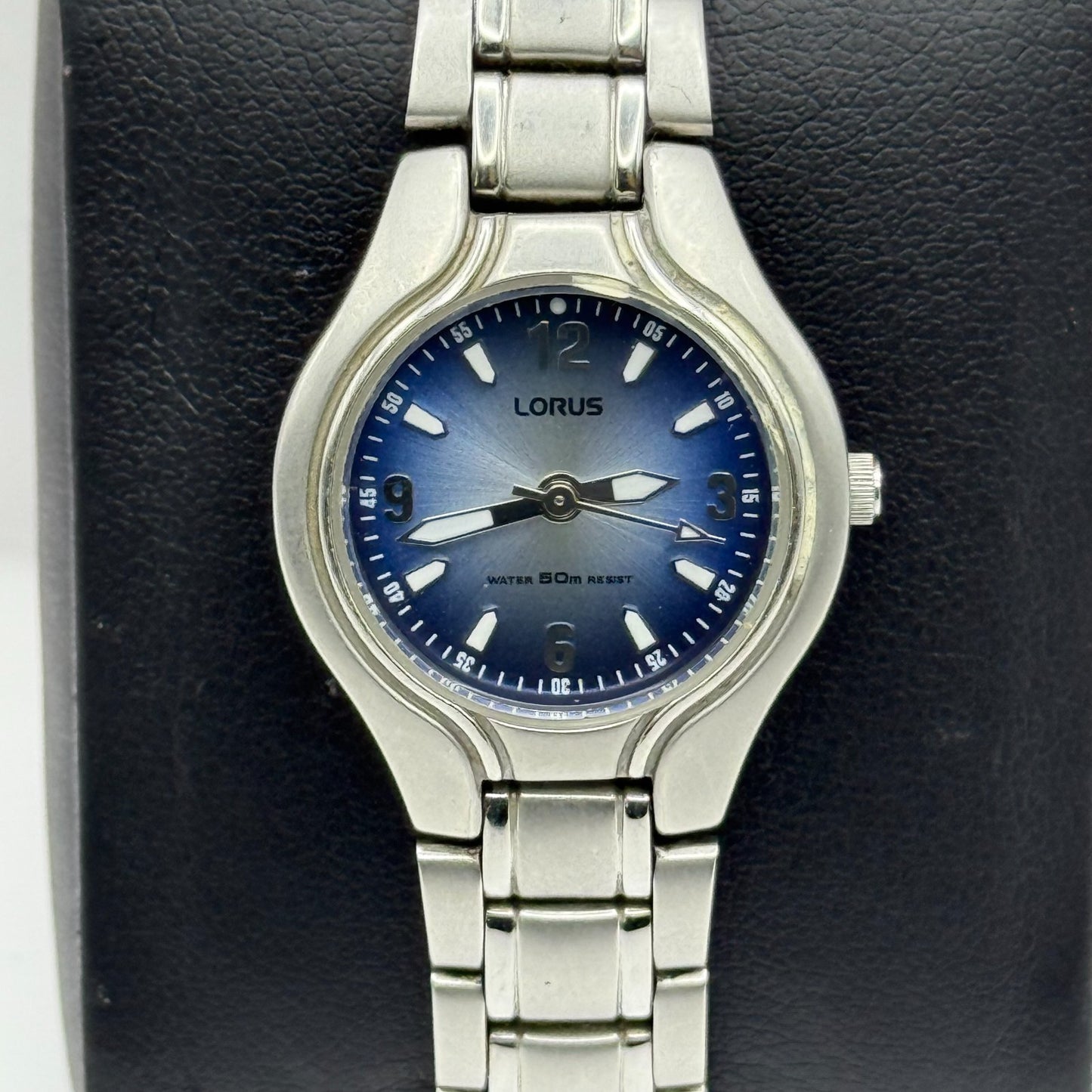 Lorus Ladies Quartz Watch Blue Dial Silver Tone Bracelet Japan Working 23mm