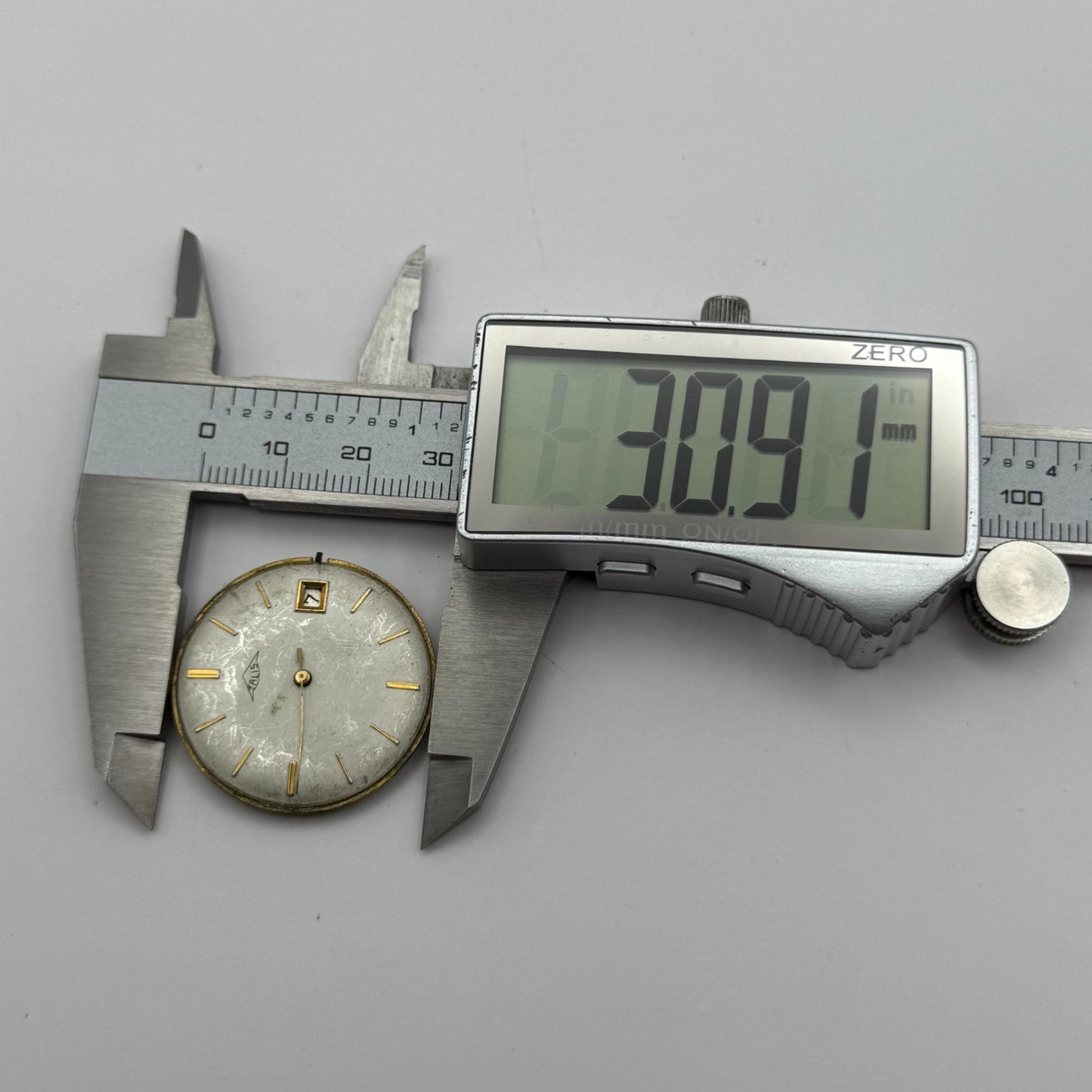 ETA 2408 Watch Movement Talis Manual Wind Vintage Swiss Parts Repair 30.9mm