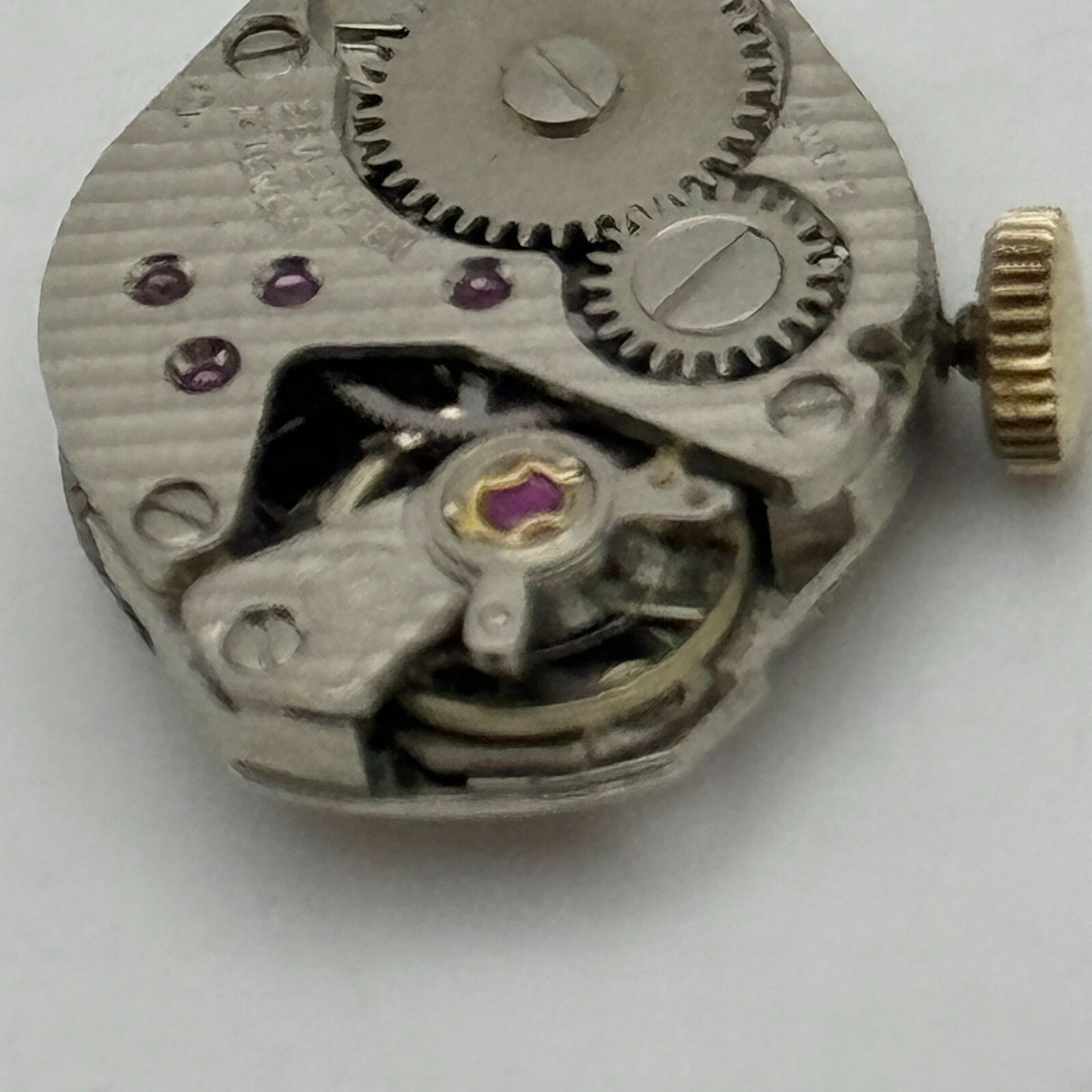 15mm Ladies Avia FHF 69N Manual Wind Watch Movement Swiss Vintage PARTS SPARES