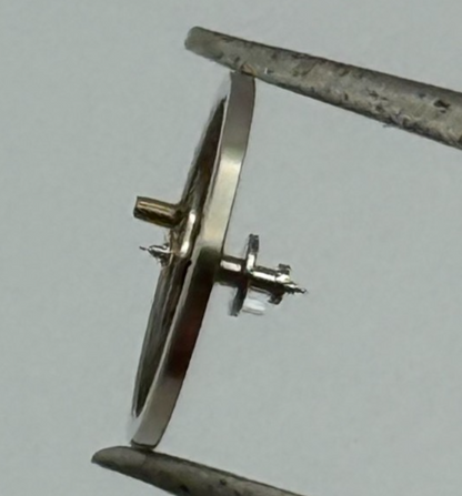 Brac 2051 Balance Wheel Complete And Spring  5¼’’’ 69 M Watch Movement Parts NOS