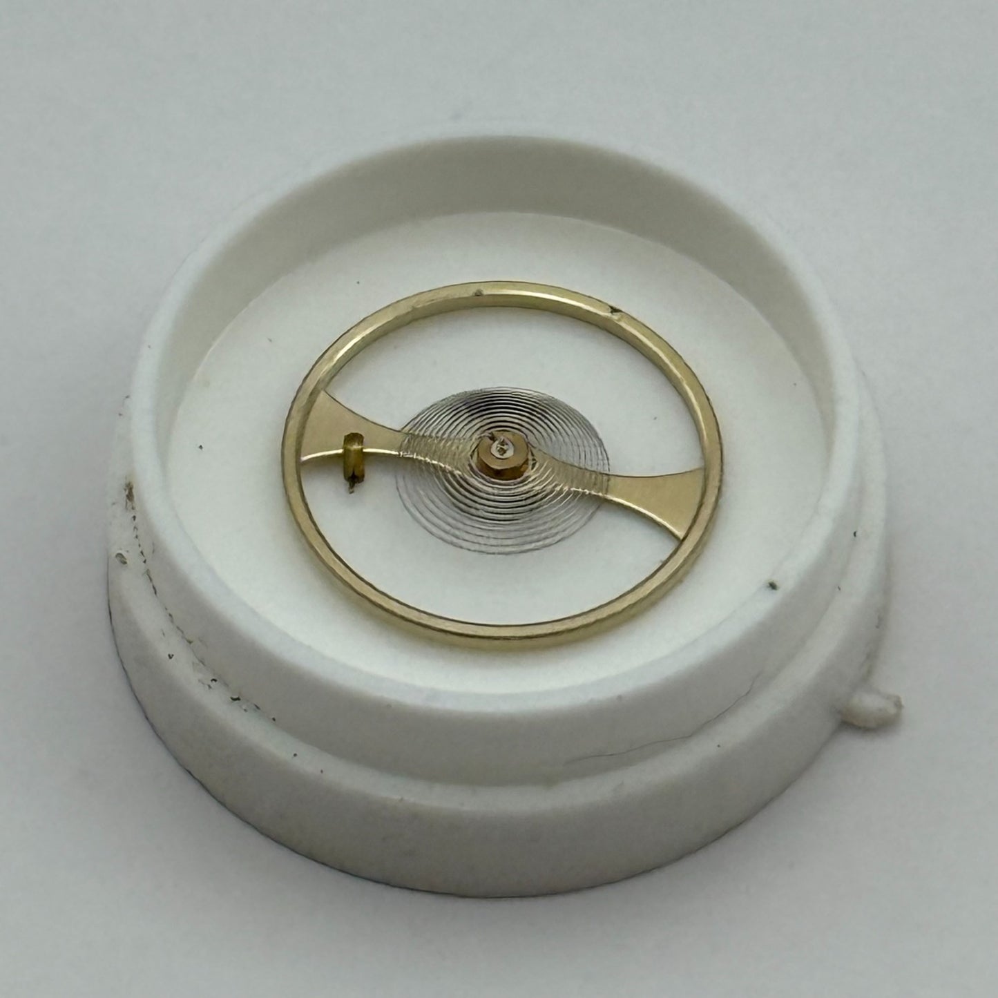 Oris 650 654 Balance Wheel Complete And Spring  11½’’’ 1513 M Watch Parts NOS