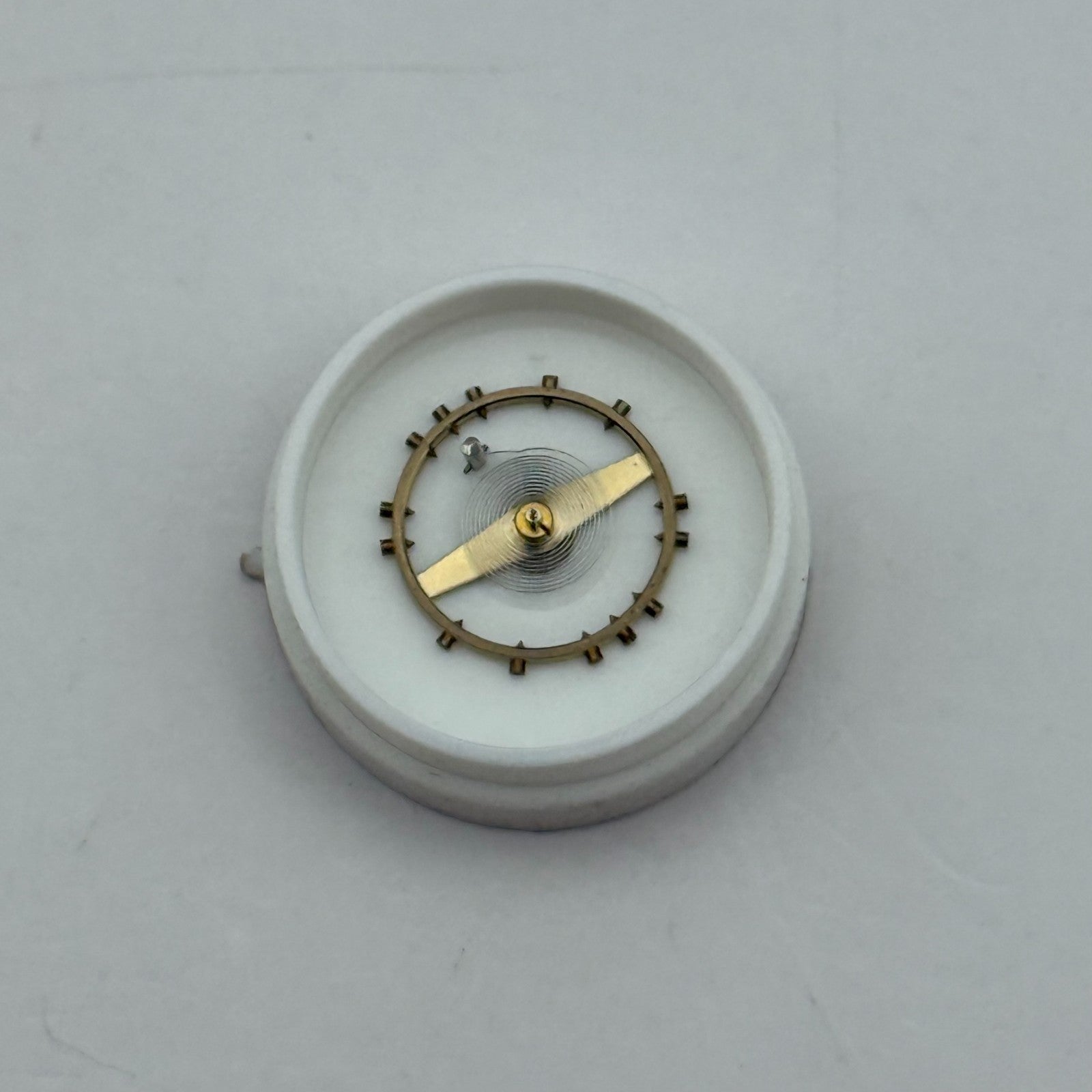 Felsa 690 1560 Balance Complete Renata 189 M Watch Movement Parts Vintage NOS