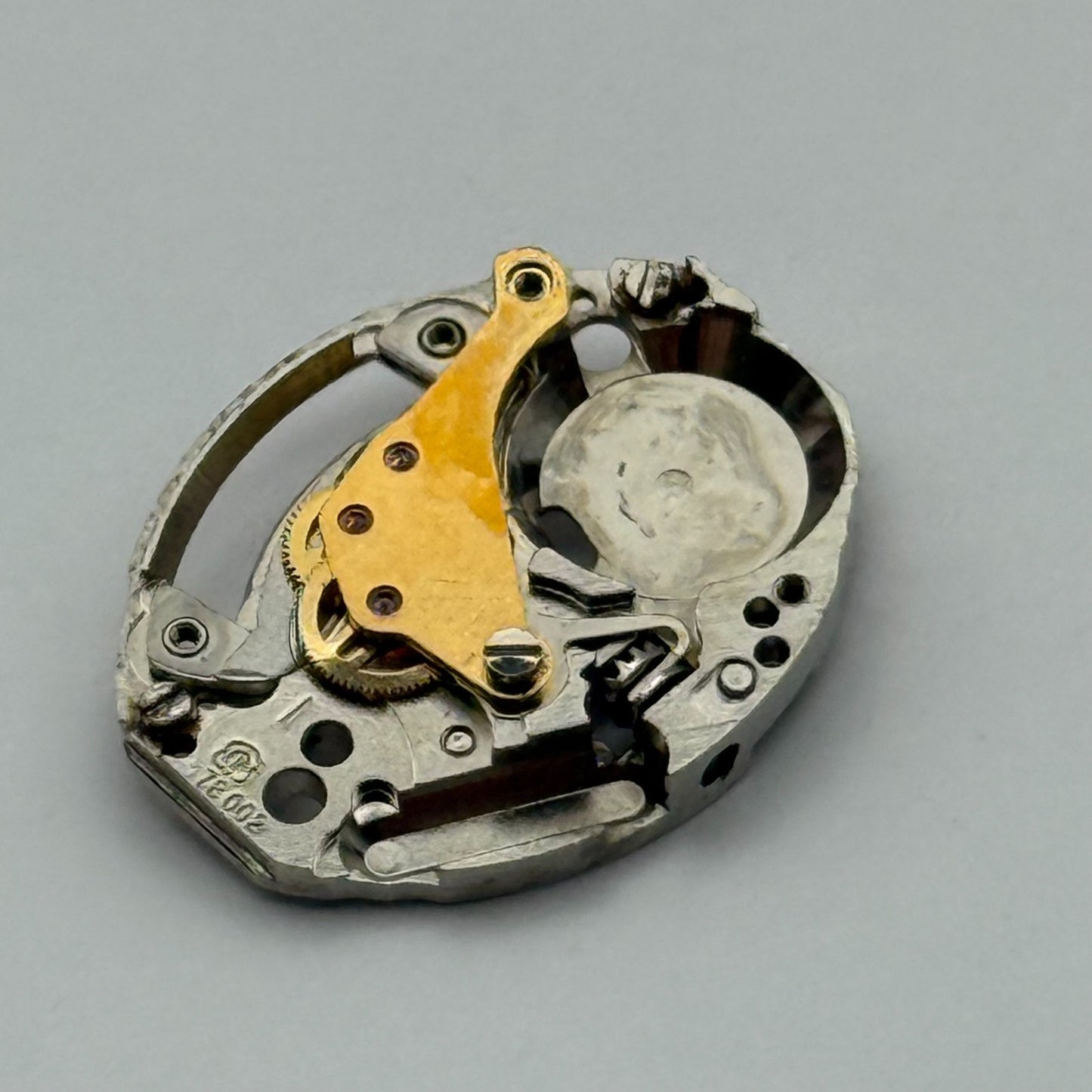 ETA ESA 578.002 Quartz Watch Movement Incomplete Swiss Ladies Vintage Parts