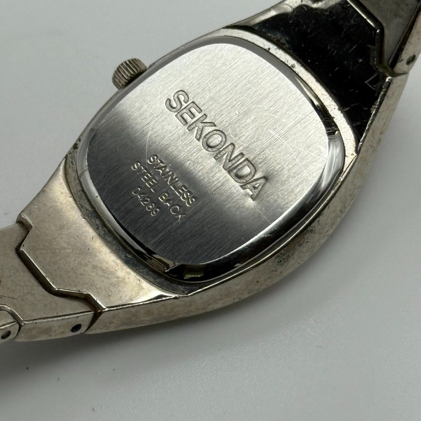 Sekonda Ladies Quartz Watch Purple Dial Silver Tone Bracelet Steel Working 24mm