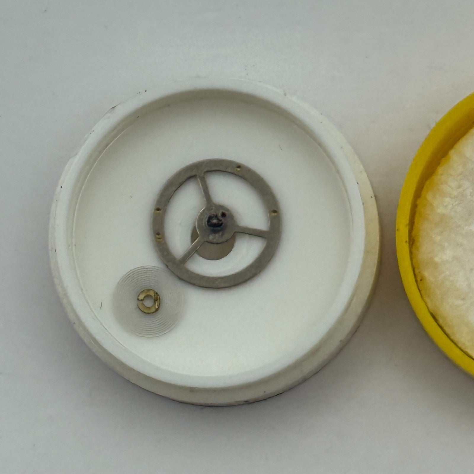 EB 8320 8321 8330 Balance Complete 6 3/4''' Renata 1590 M Watch Movement Parts