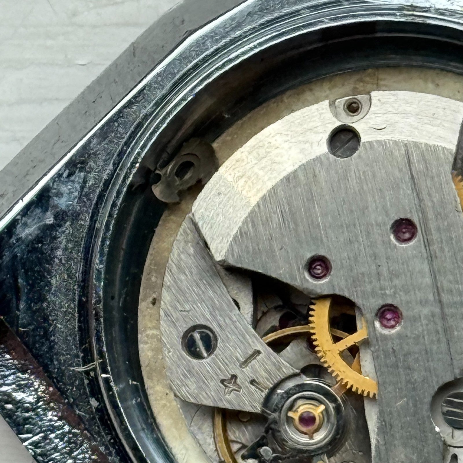 33mm Vintage Werax 17 Jewels 2009.n Shockproof Manual Wind Watch PARTS