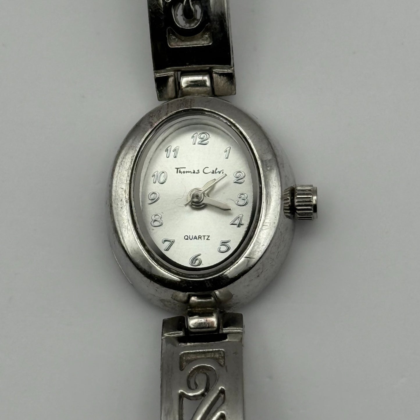 Thomas Calvi Ladies Quartz Watch Oval Dial Silver Tone Bracelet Working 21mm