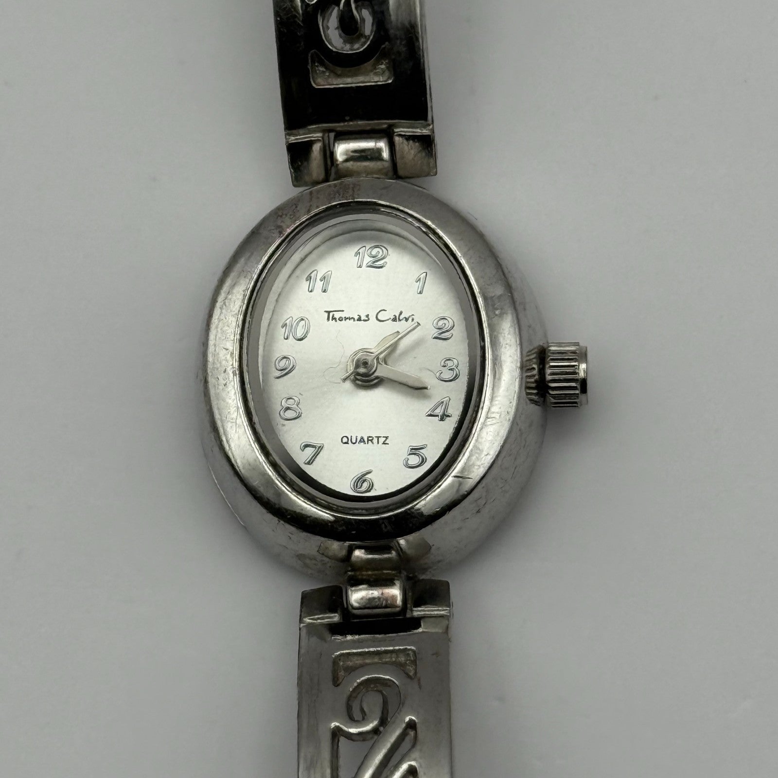Thomas Calvi Ladies Quartz Watch Oval Dial Silver Tone Bracelet Working 21mm