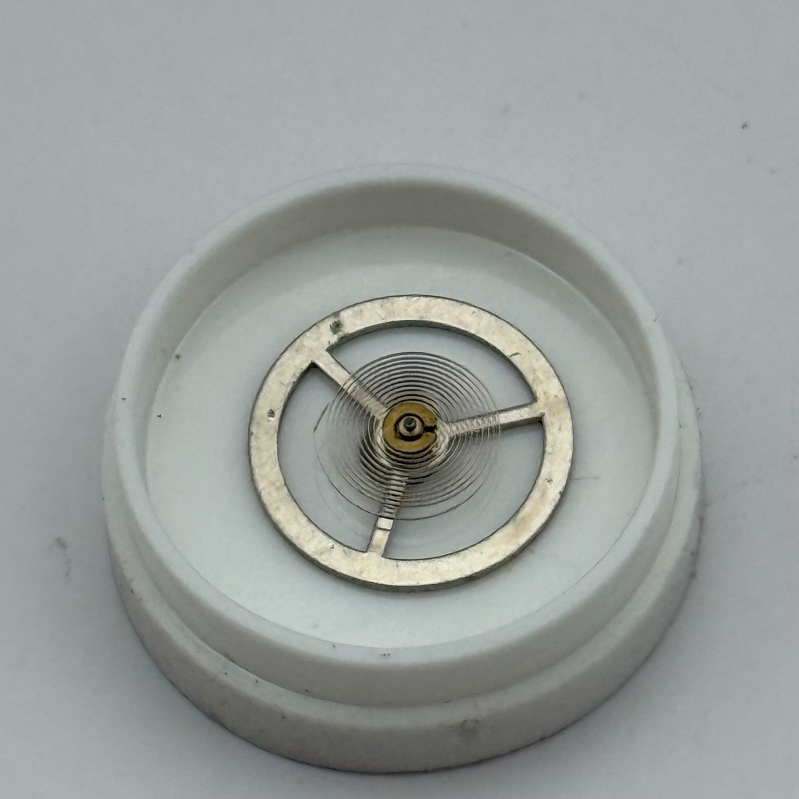 Desa 320 Balance Wheel Complete And Spring  1602 Watch Movement Parts 