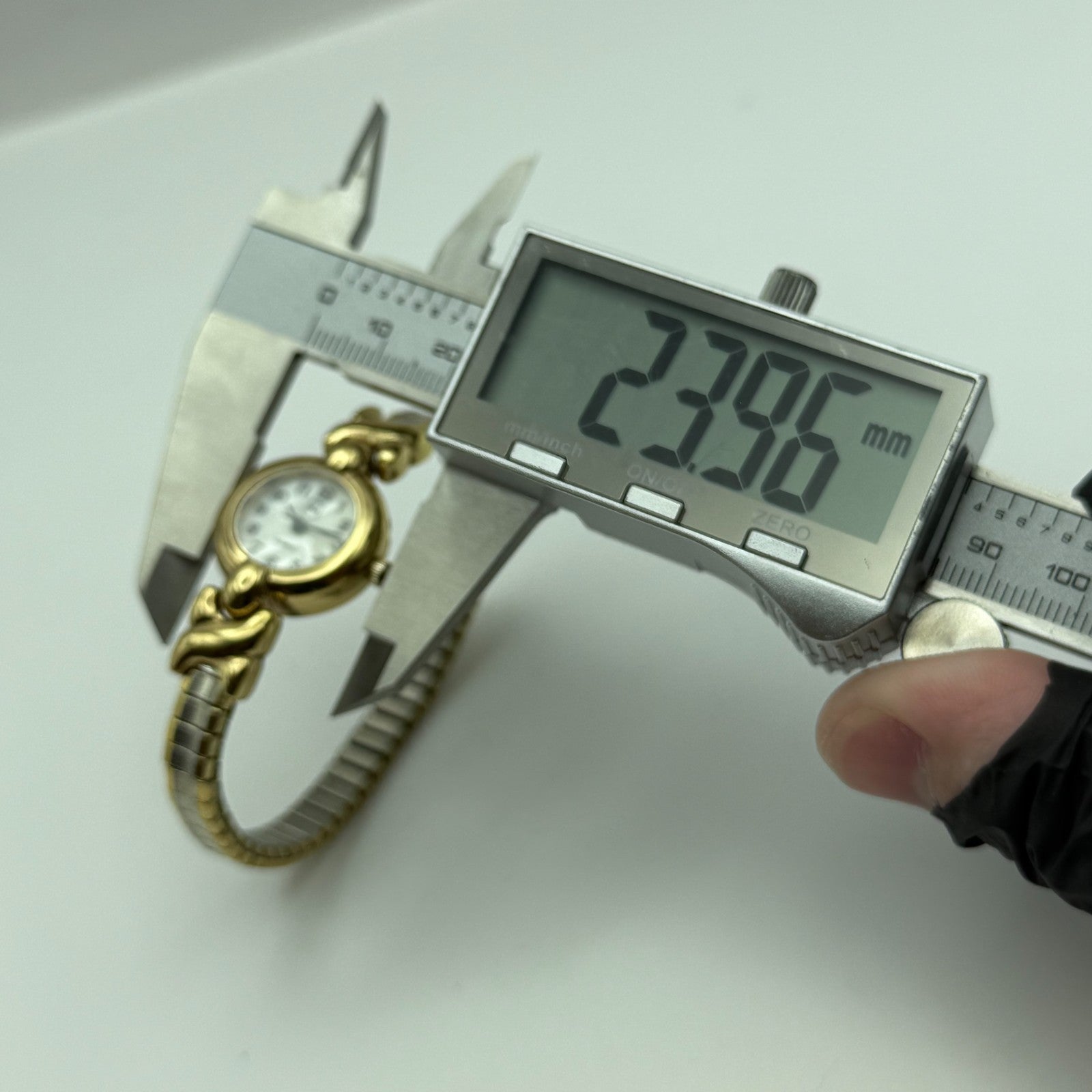 21mm Working Ladies Two Tone Philip Mercier S565S Quartz Watch Expandable Strap