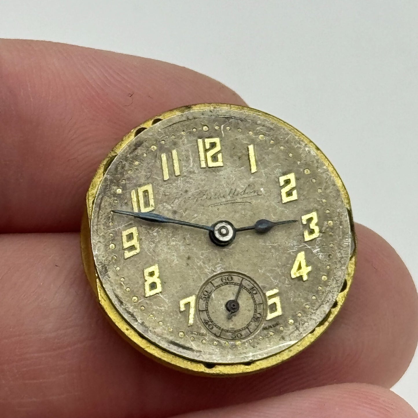 23.6mm Thomas Russell & Son Premier Balance Intact Watch Movement Vintage PARTS