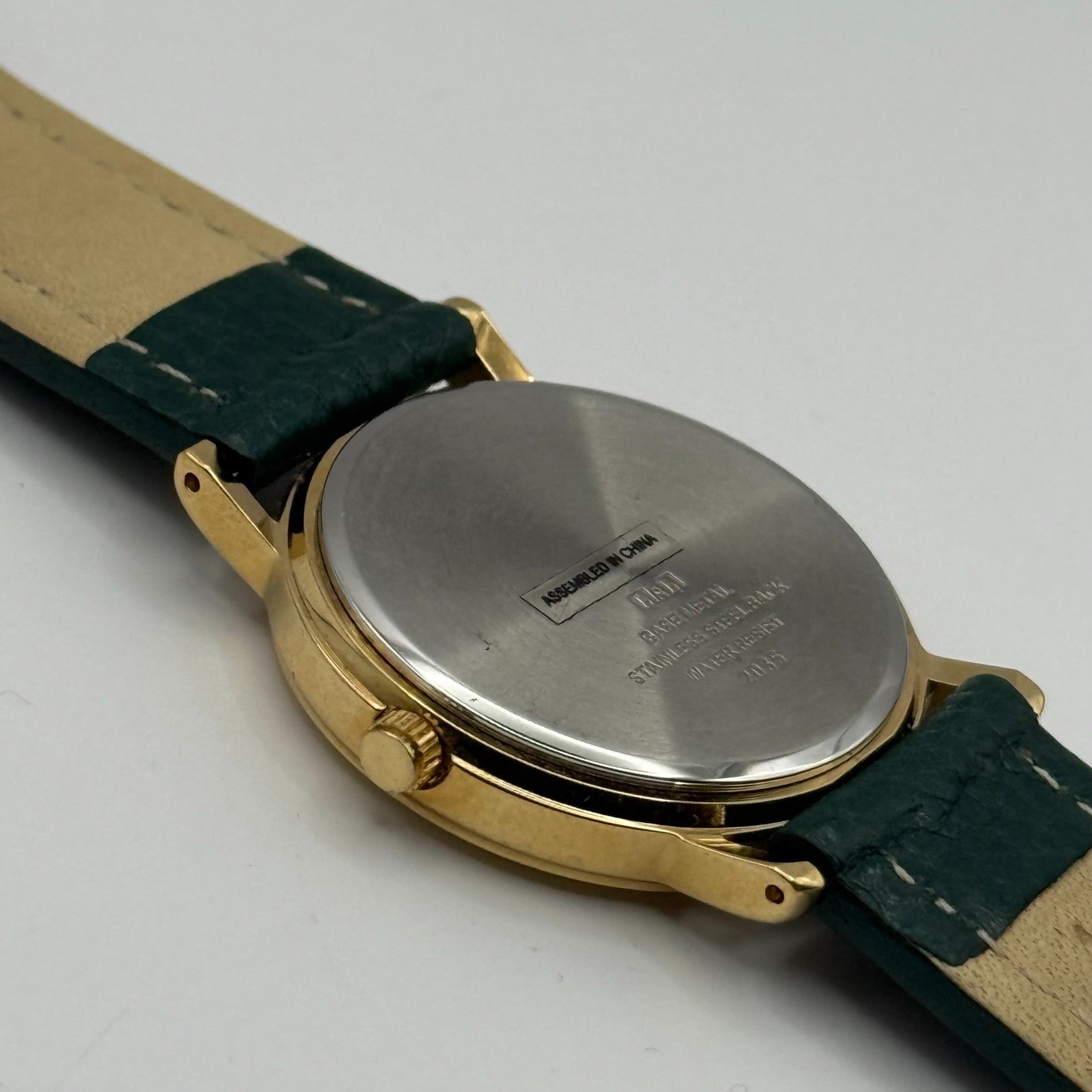 Falcon Ladies Quartz Watch Gold Tone Case Green Leather Strap Working 30mm