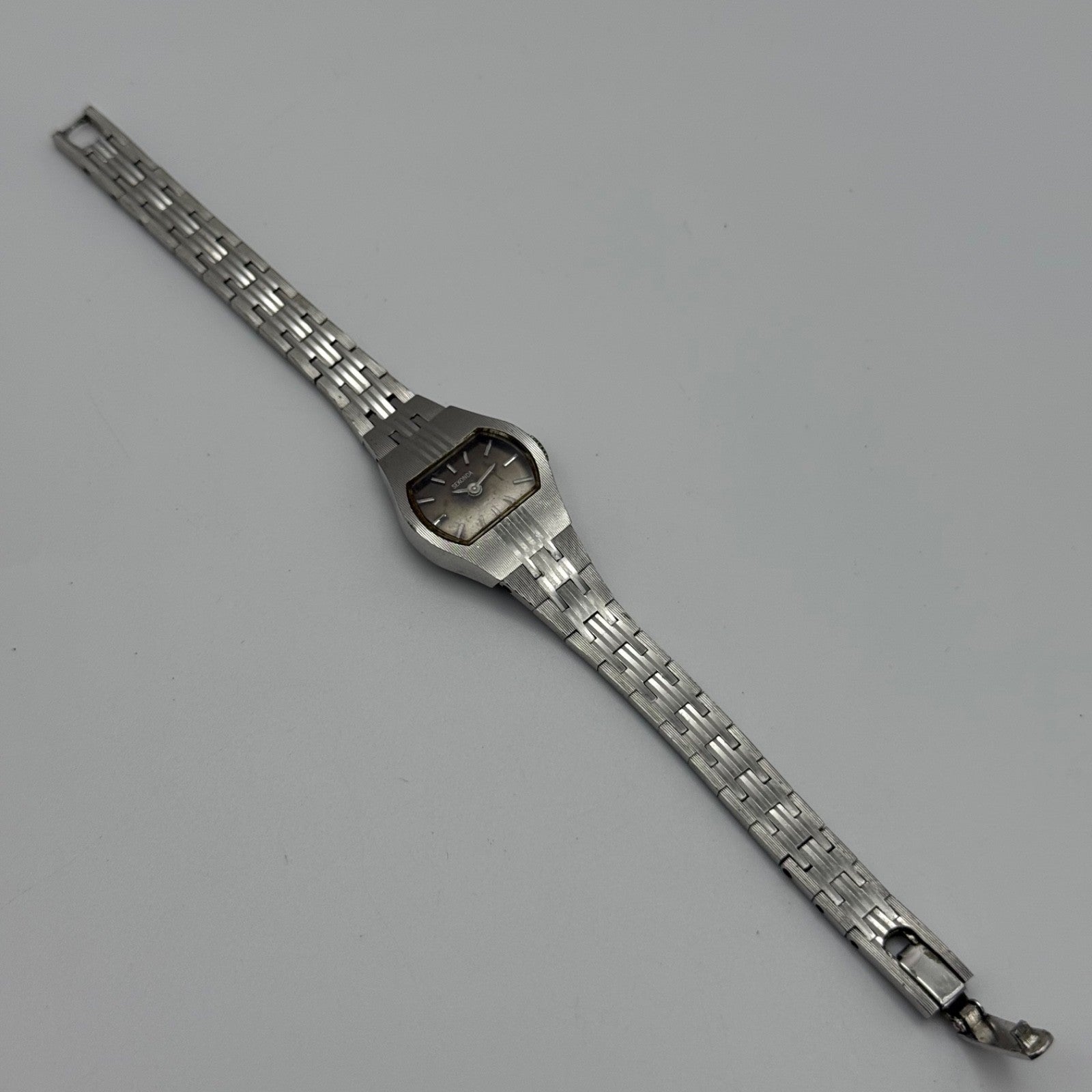 20mm Vintage Sekonda 17 Jewels USSR Soviet Manual Wind Watch PARTS / REPAIR