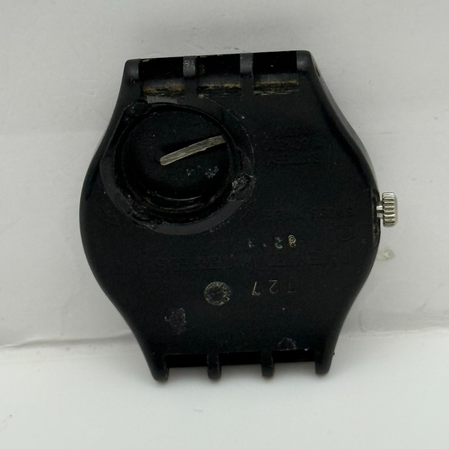 33mm Vintage 1996 Swatch Black Dial Plastic Quartz Watch UNTESTED PARTS REPAIR