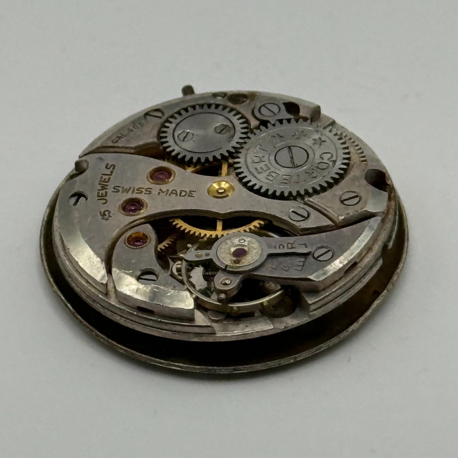 Cortebert Cal 665 Watch Movement 15 Jewels Sub Seconds Manual Wind Parts 25.3mm