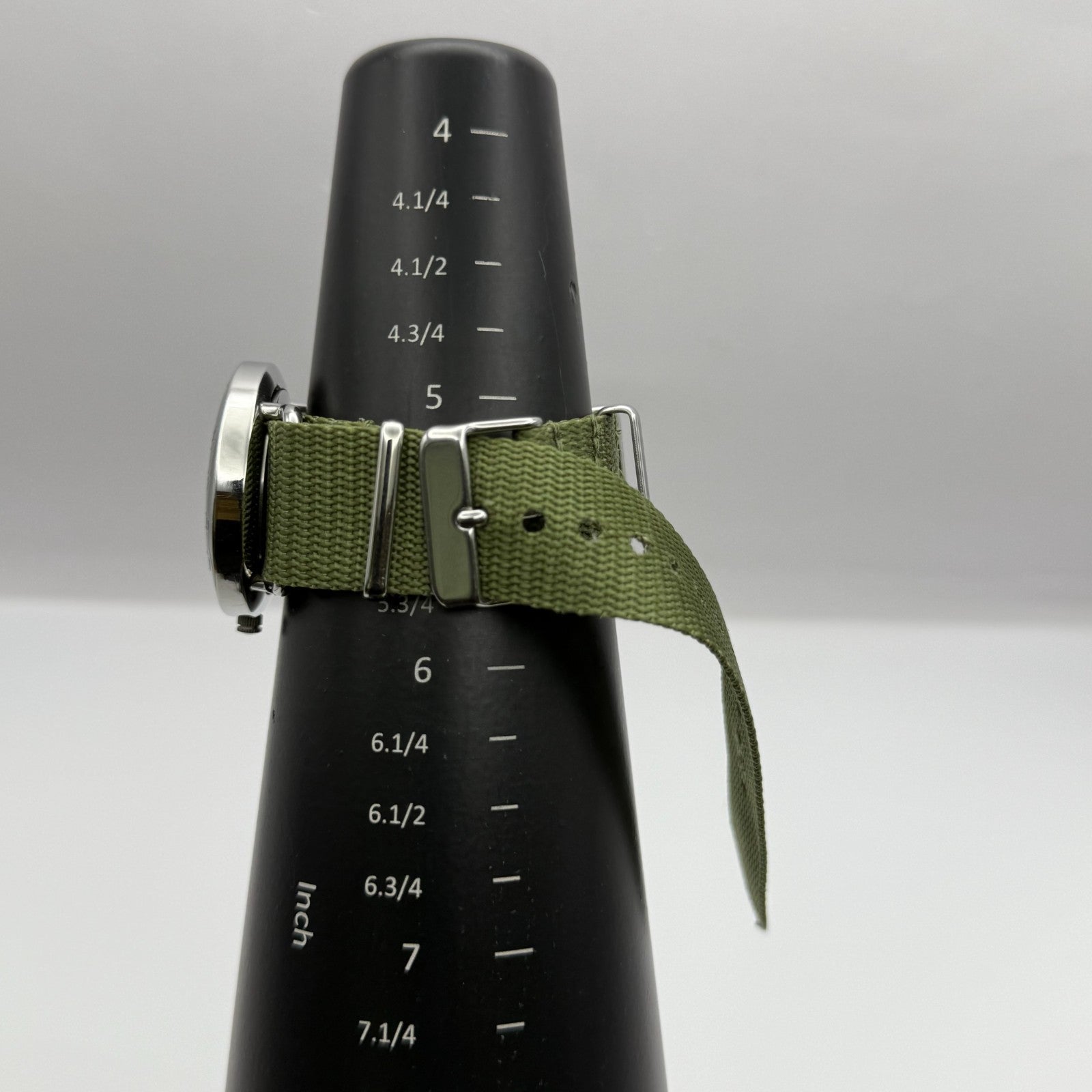 Marc by Marc Jacobs Men's Quartz Watch Black Dial Green Strap 36mm PARTS REPAIR