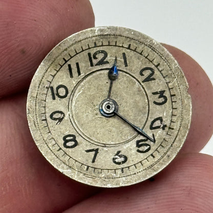 23.6mm Unidentified 15 Jewels Manual Wind Watch Movement Swiss Vintage PARTS