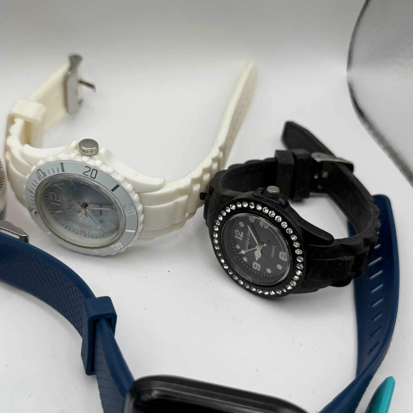 Bundle Of 15 Quartz Watches Job Lot Modern / Vintage Untested Parts / Repair