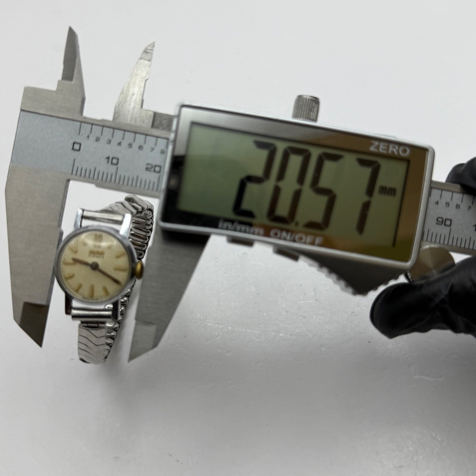 20mm Vintage Ladies Avia 15 Jewels Swiss Stainless Steel Manual Wind Watch PARTS