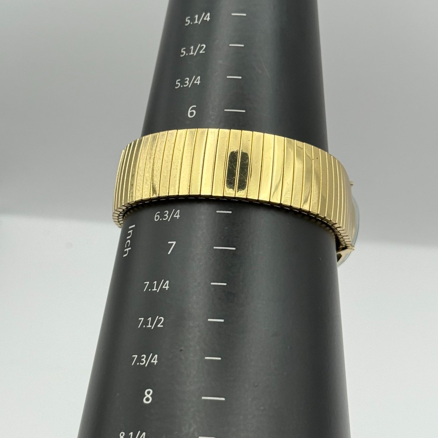 Philip Mercier Ladies Quartz Watch Gold Tone Expandable Band Working 27mm