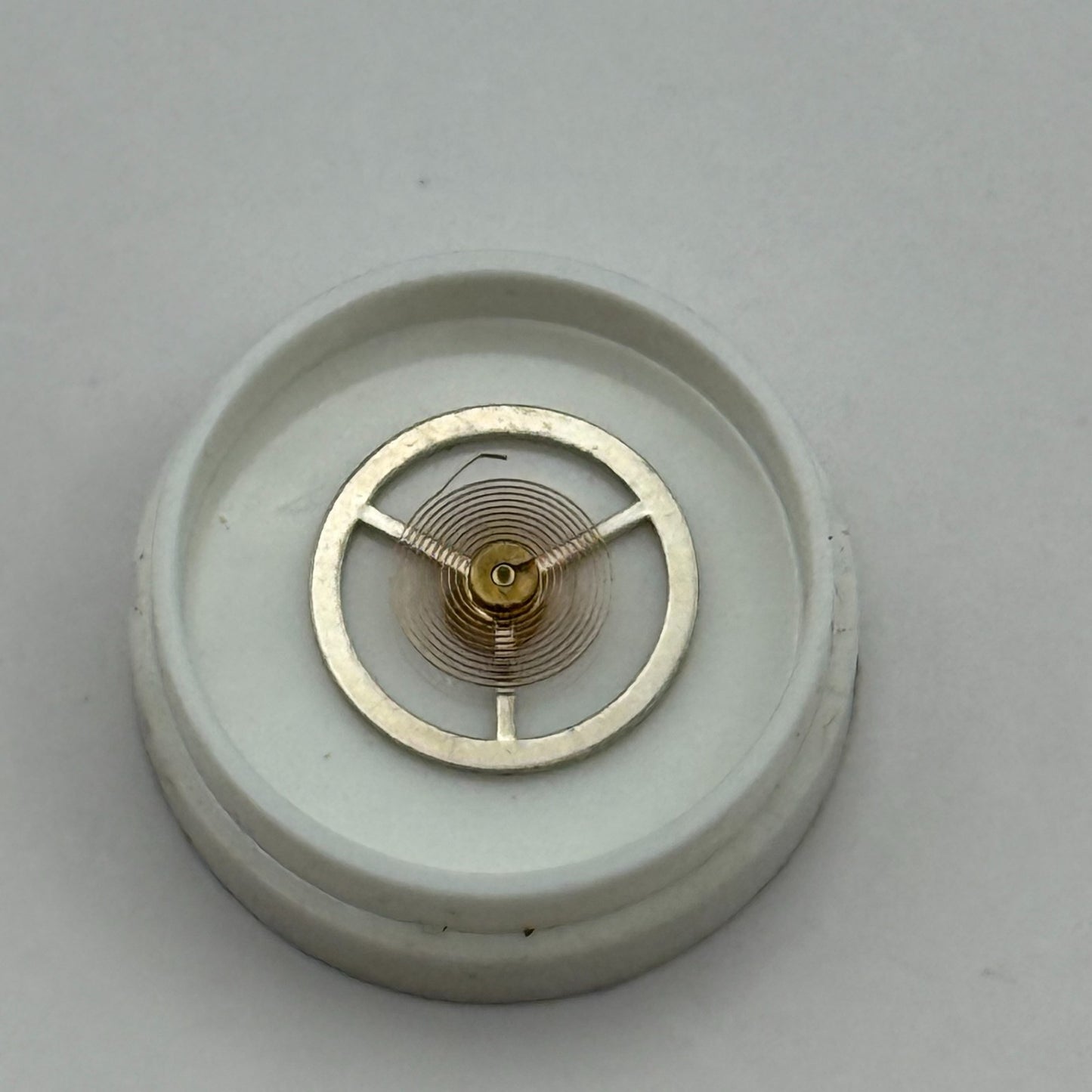 BFG 866 Balance Complete DGT. Renata 64 Watch Movement Parts Vintage NOS