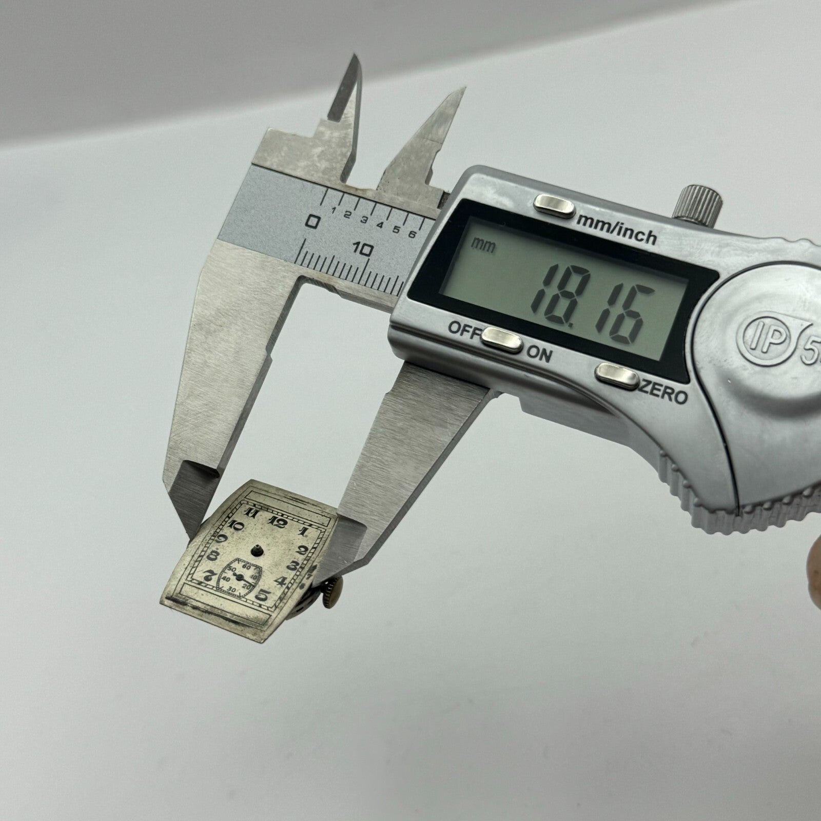 19.7mm Dreadnought B.10022 Manual Wind 16 Jewels Swiss Made Watch Movement PARTS