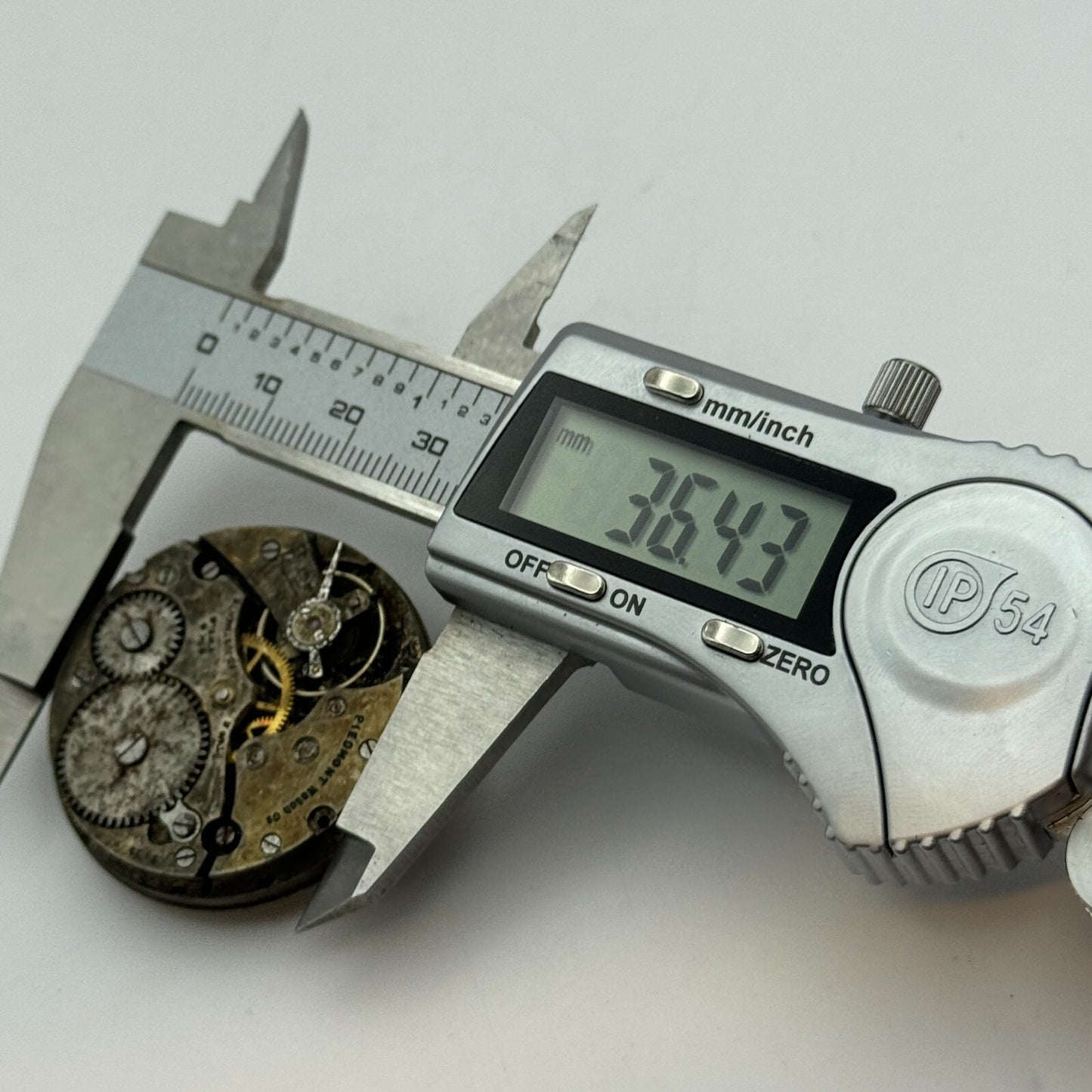 43.1mm Open Face Piedmont Watch Co 6 Jewels Swiss Pocket Watch Movement PARTS