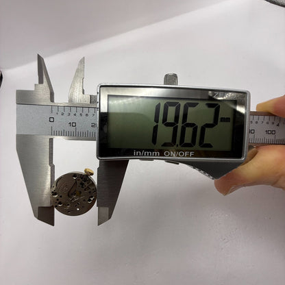 19.6mm Vintage Avia Derby D 40 Manual Wind Watch Movement PARTS REPAIR