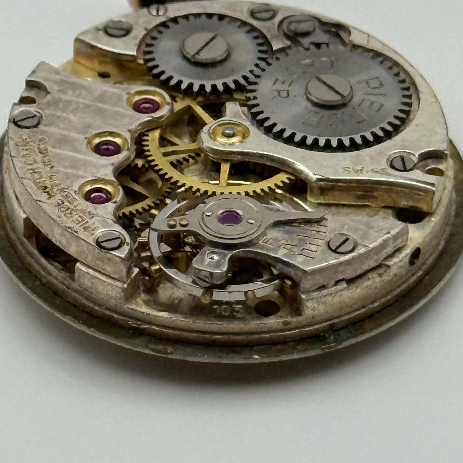 Majex Pierce 103 Watch Movement Running Manual Wind Vintage Parts Repair 23.6mm