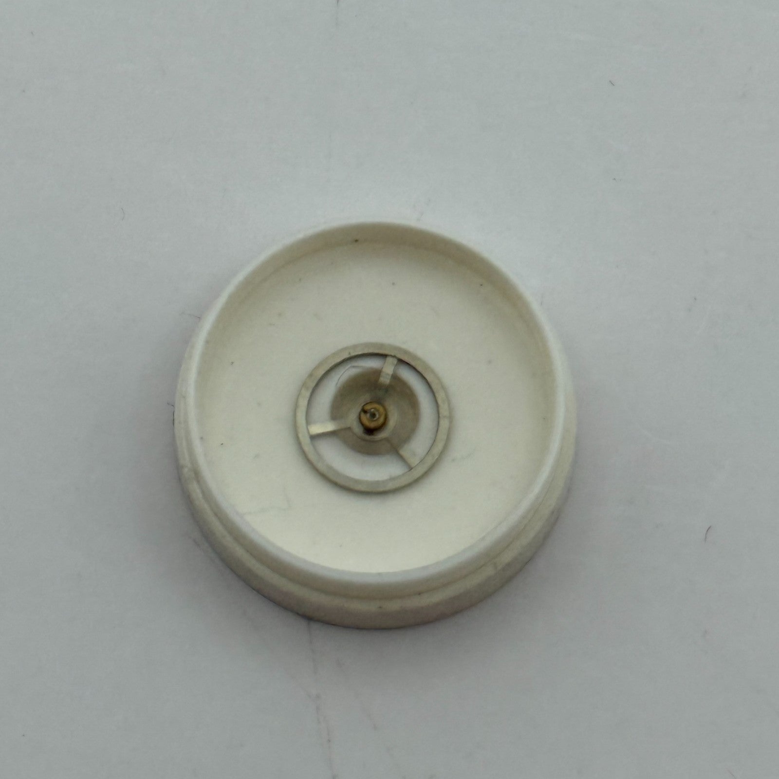 Oris 410 Balance Wheel Complete And Spring 5 1/4''' 390 M Watch Movement Parts 