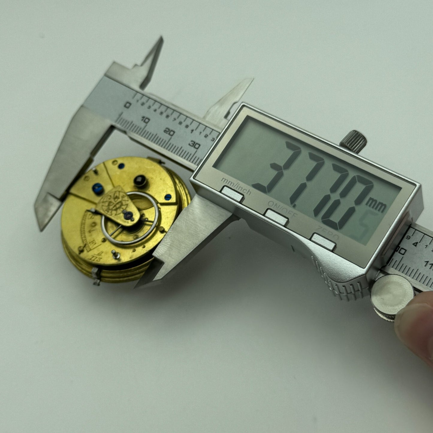 42.9mm Antique CWMC/S Wigston Coventry Cooperative Pocket Watch Movement PARTS