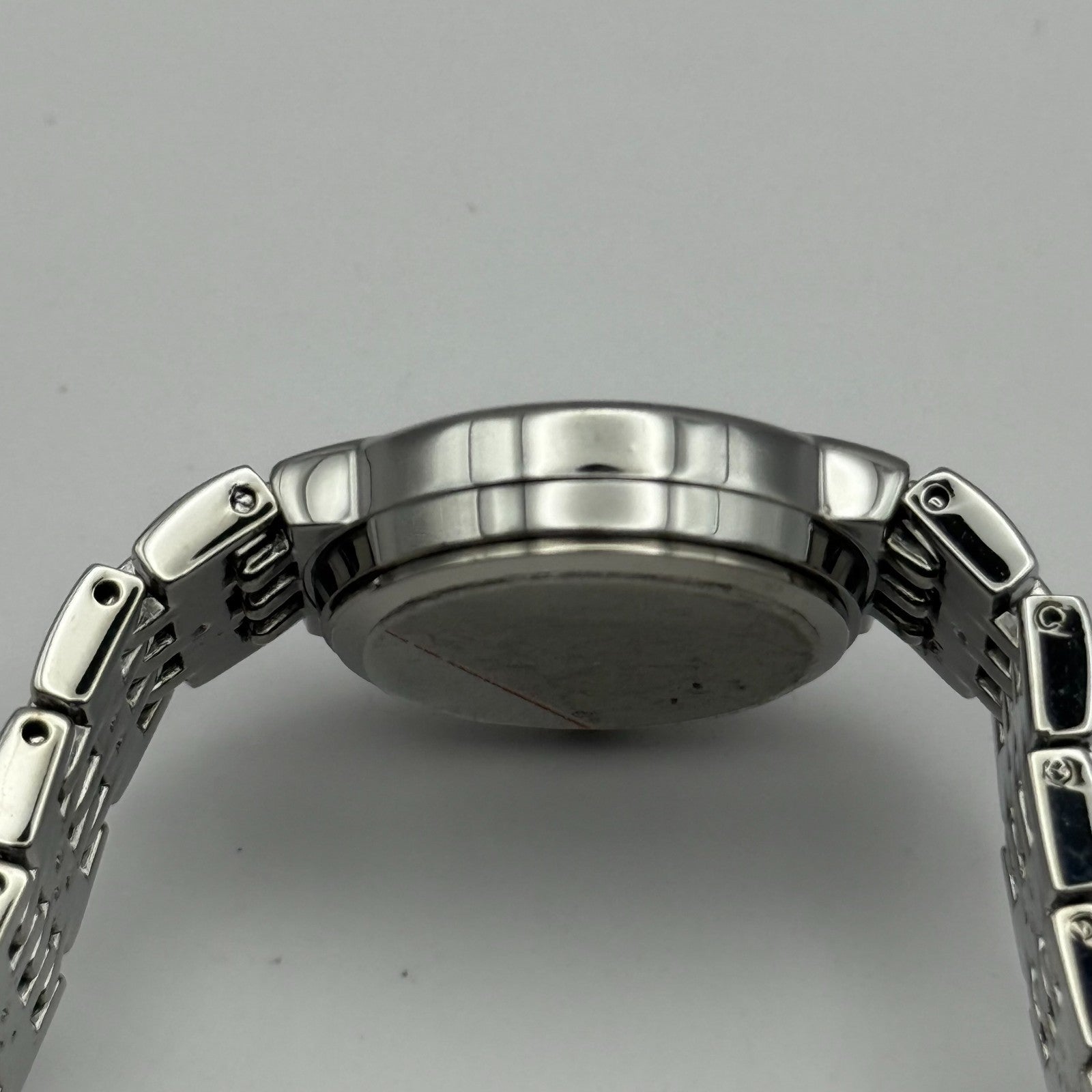 Beverly Hills Polo Club Ladies Quartz Watch Silver Tone Bracelet Working 23mm