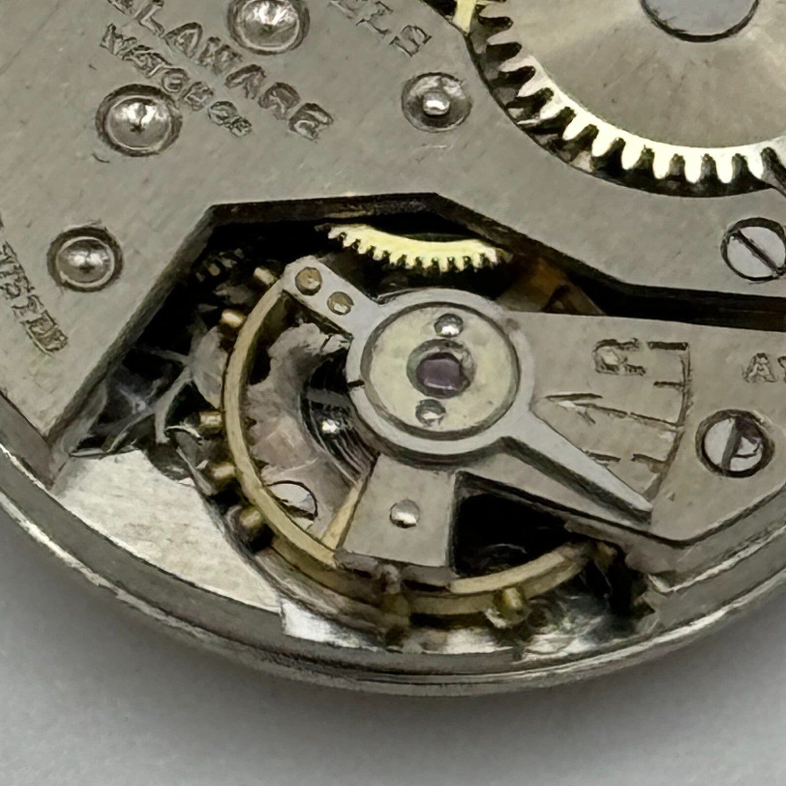 19.7mm Delaware Derby D40 Manual Wind 7 Jewels Swiss Watch Movement PARTS SPARES