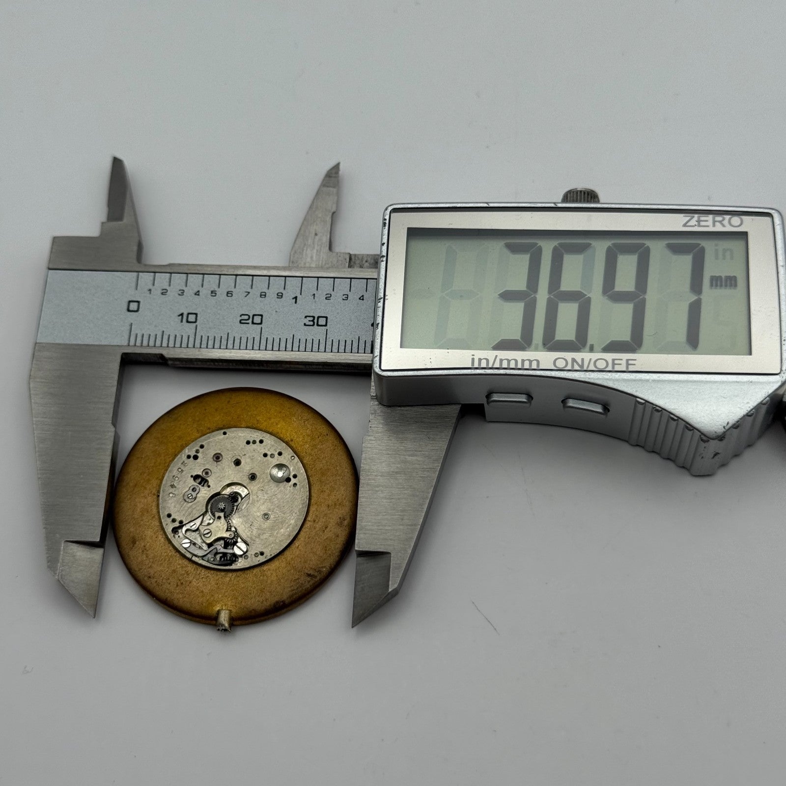 Paris Grand Prix 1900 Watch Movement Manual Wind Vintage Parts Repair 36.9mm