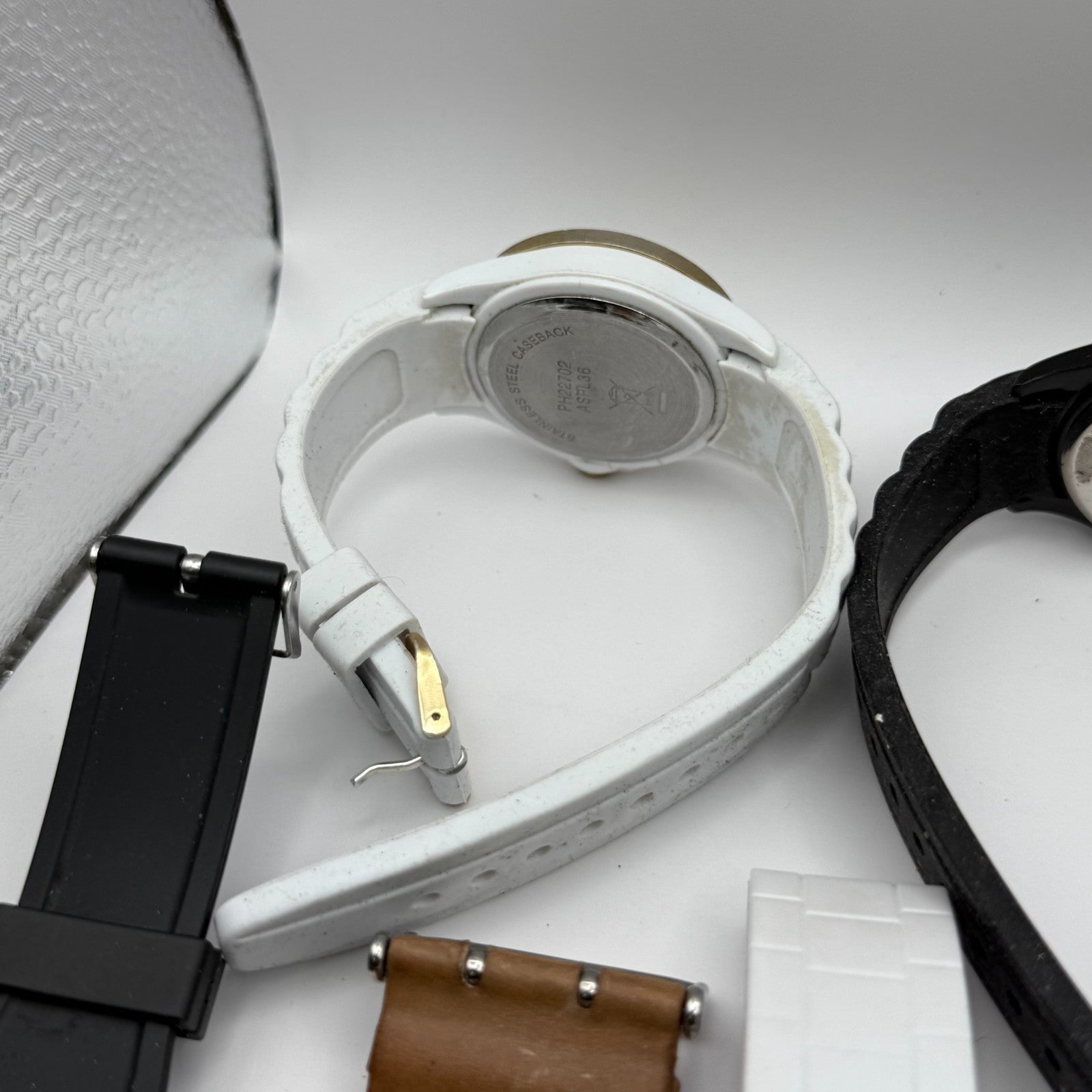 Bundle Of 15 Quartz Watches Job Lot Modern / Vintage Untested Parts / Repair