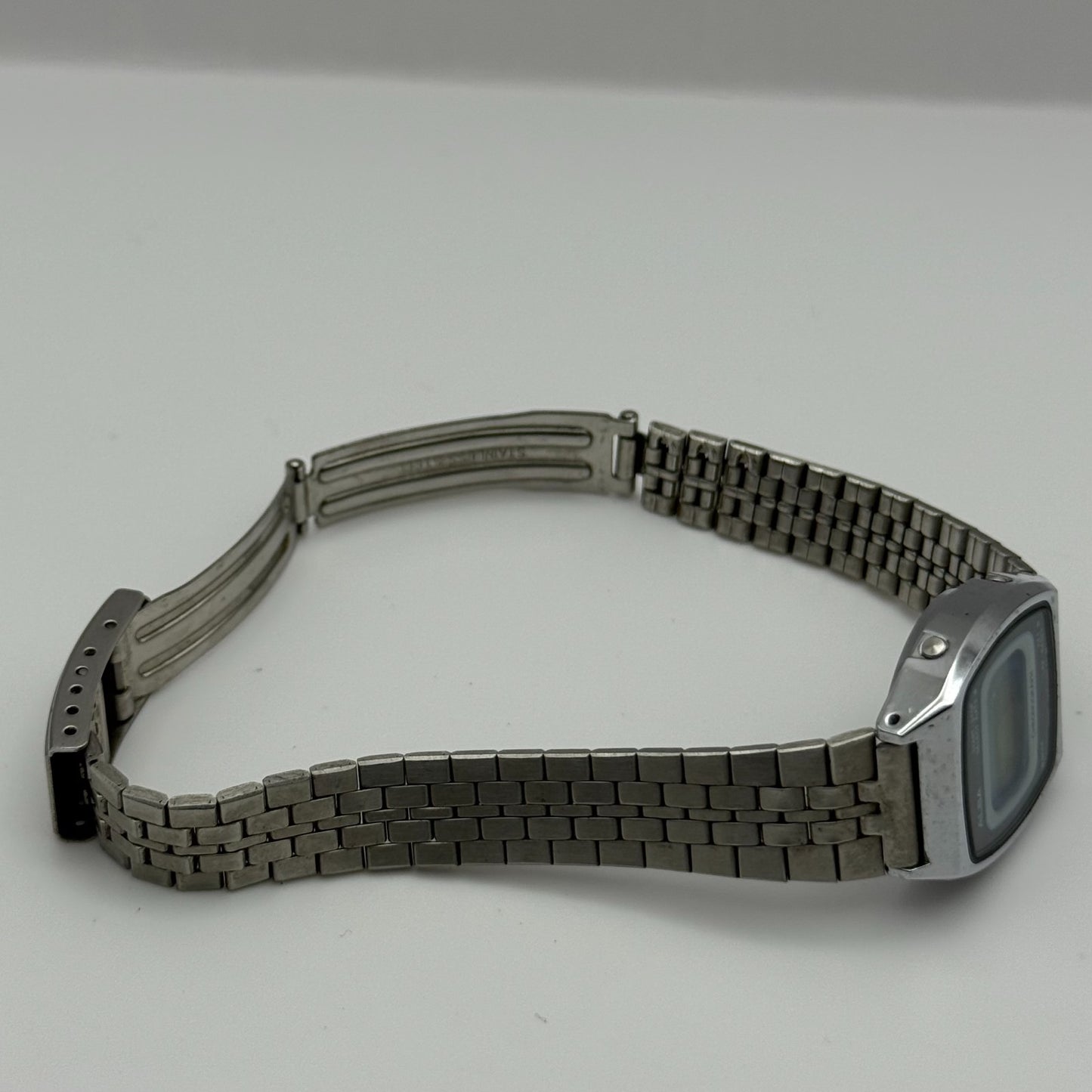 Seiko Alba Ladies Digital Chronograph Quartz Watch 23mm UNTESTED PARTS