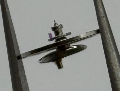 BFG 910 Balance Wheel Complete And Spring 525 Watch Movement Parts NOS