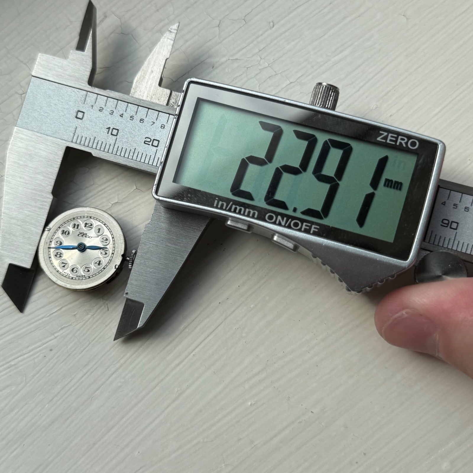 22mm Vintage Elco Bullseye Silver Ring Dial Manual Wind Watch PARTS / REPAIR