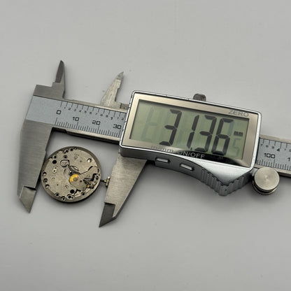Amida 542 Watch Movement Manual Wind Vintage Swiss 4 Jewels Parts Repair 27mm