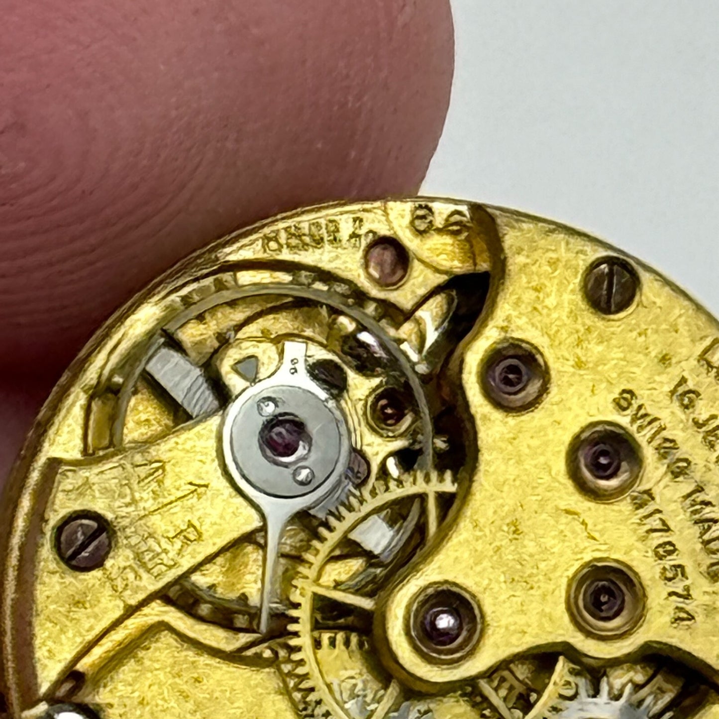 19.7mm Antique Longines 8.6 Greenwood & Sons Leeds Manual Wind Watch Movement