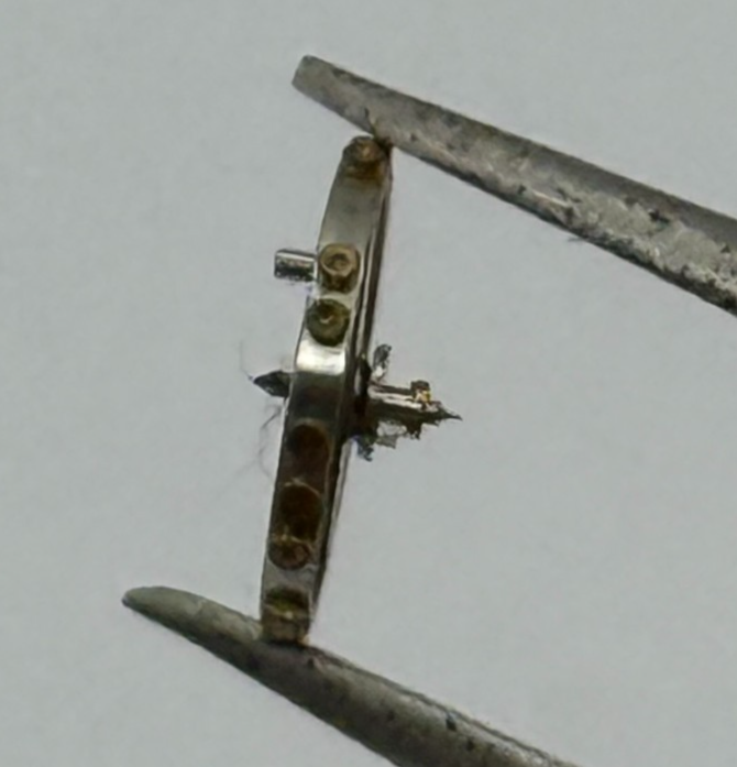 AS 976 1012 Balance Wheel Complete And Spring  29 M Watch Movement Parts NOS