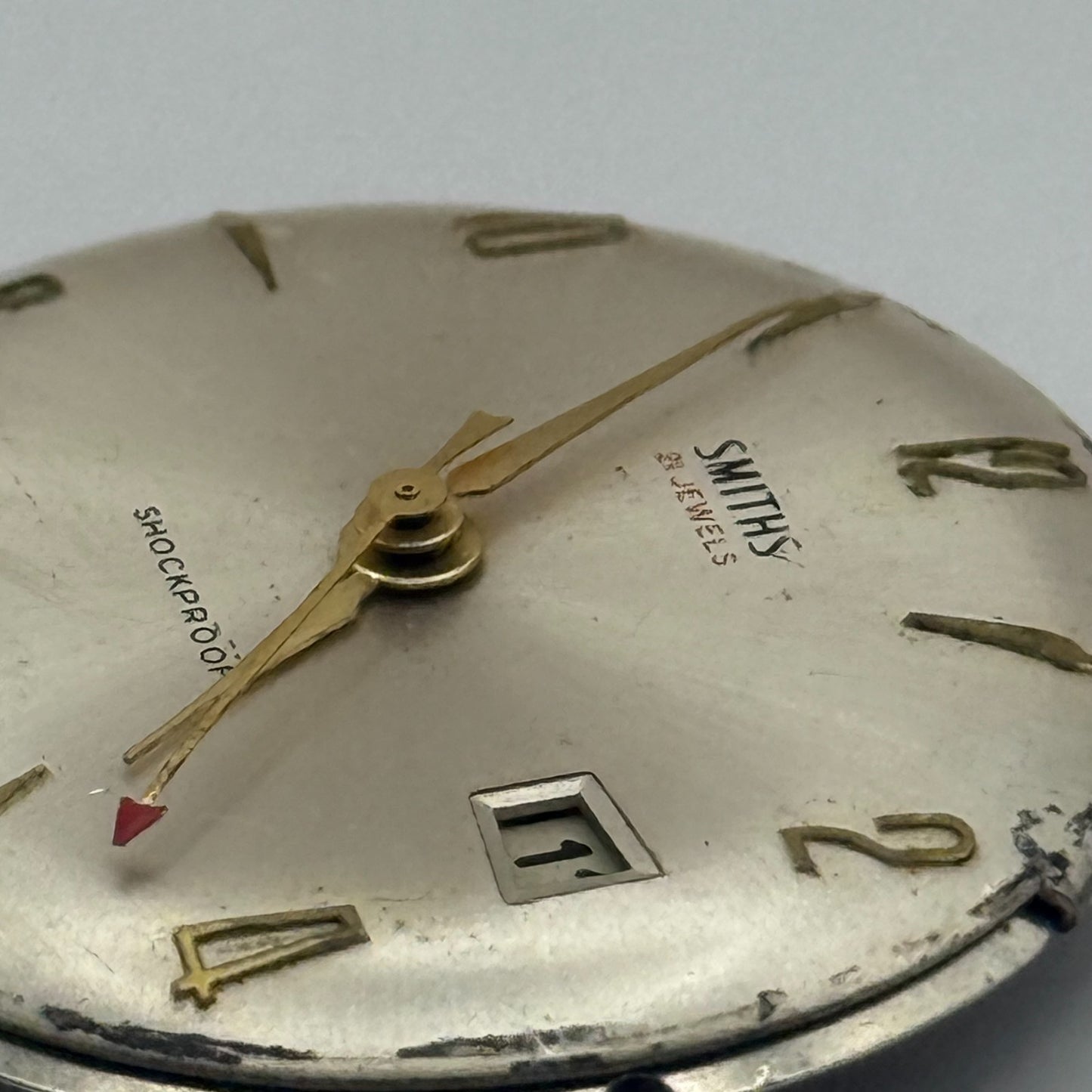 Smiths Shockproof Date 5T65 Watch Movement Manual Wind Vintage Parts Repair 23mm