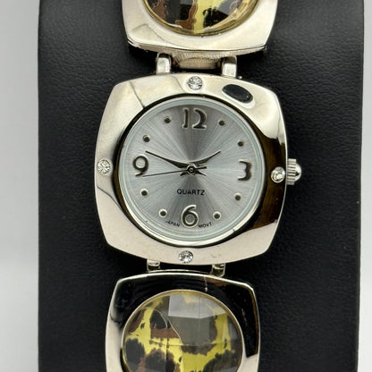 Avon Ladies Quartz Watch Silver Dial Squared Shape Bracelet Japan Working 25mm