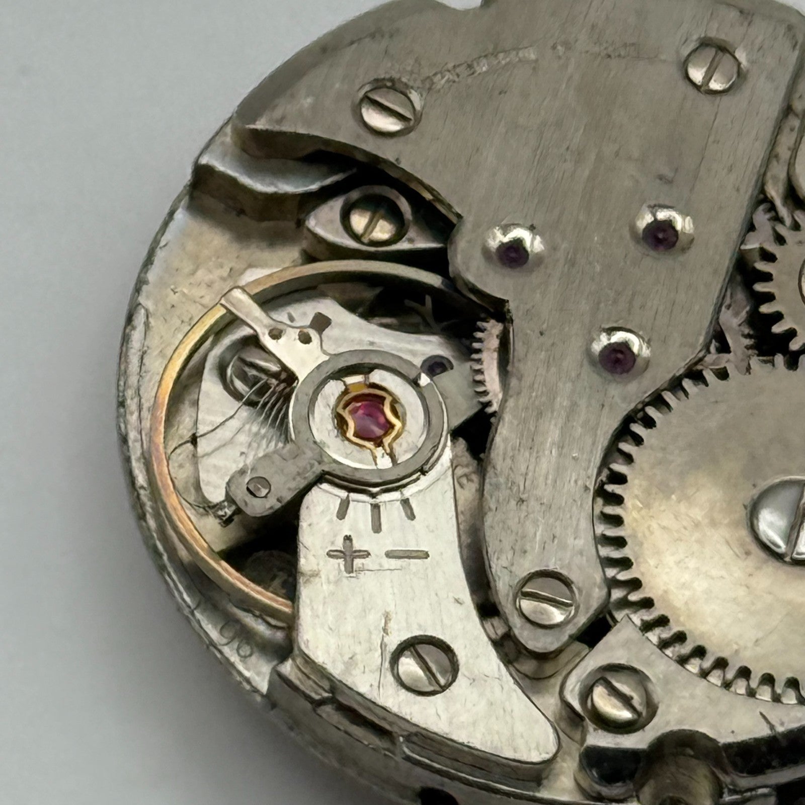 FHF ST 96 Watch Movement Avia Manual Wind Vintage Swiss Parts Repair 25.9mm