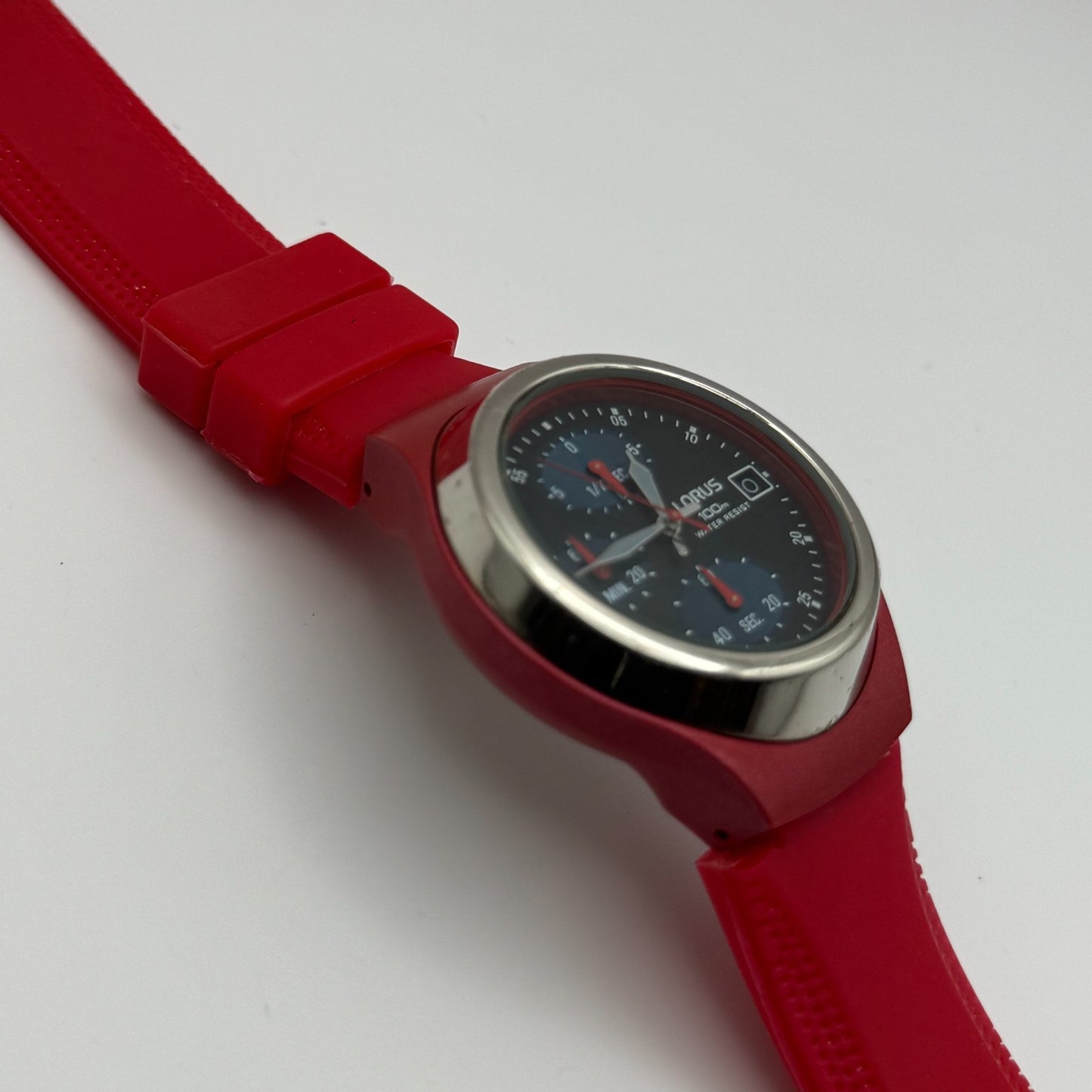 Lorus Men's Plastic Chronograph Quartz Watch v657-0020 Red 39mm Runs To Repair